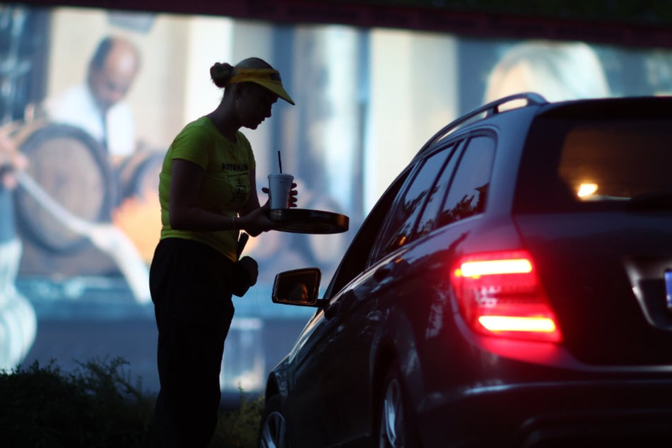 Autositz statt Kinosessel: An den Greifensteinen hat das seit Jahrzehnten Tradition.