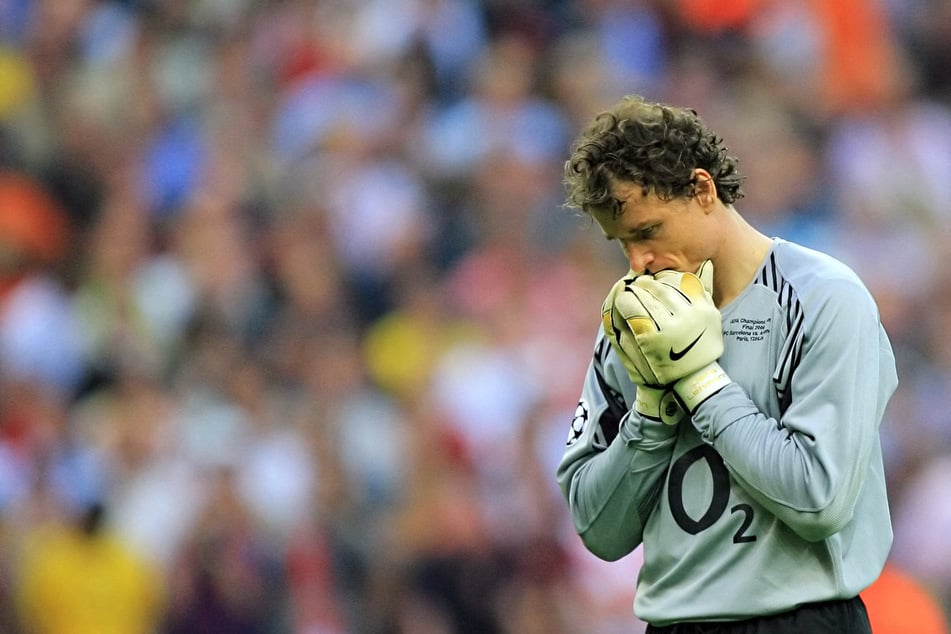Jens Lehmann im CL-Finale 2006 gegen den FC Barcelona nach seiner Roten Karte. Heute soll es für die Gunners glücklicher laufen.