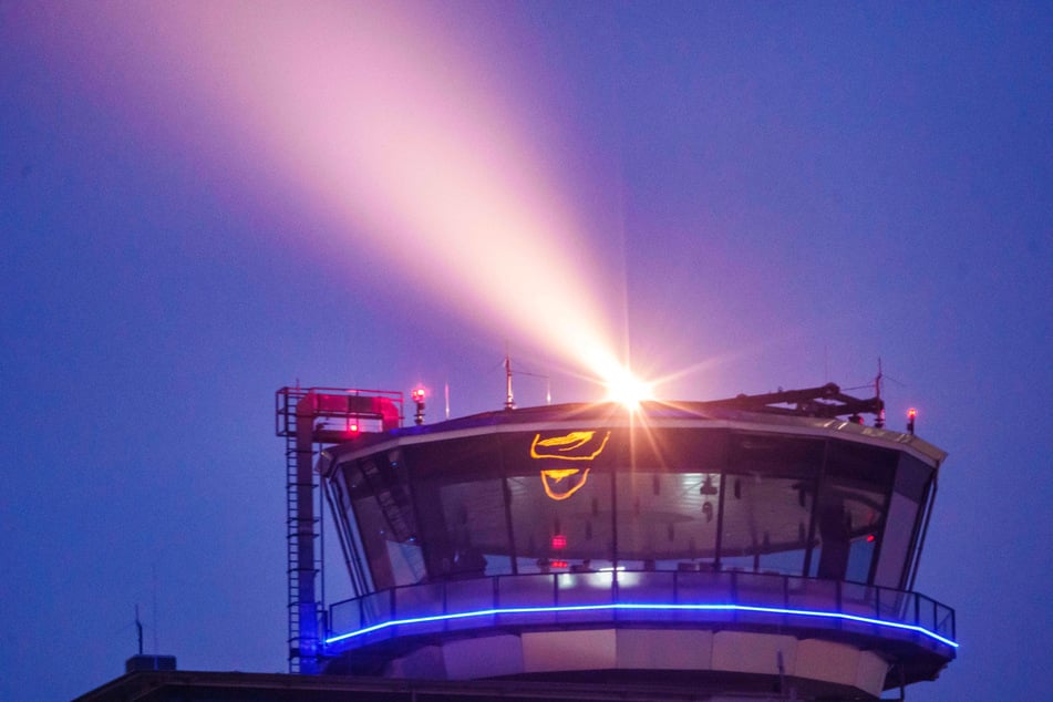 Auch für das Personal im Tower sind die Wetterverhältnisse frühmorgens schwer einzuschätzen, da durch das Nachtflugverbot noch keine Erfahrungswerte vorliegen.