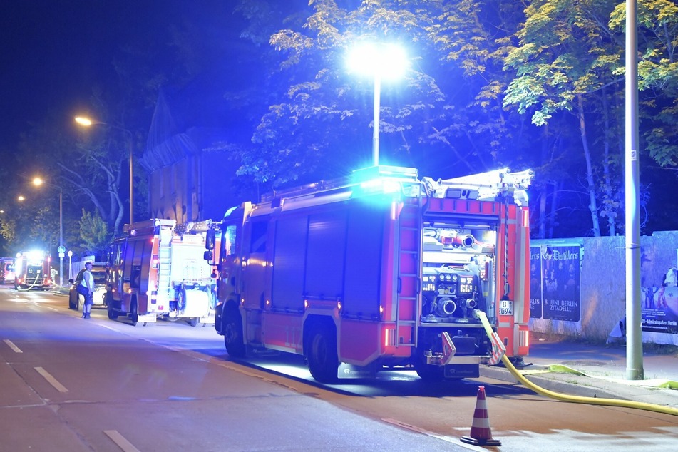 Auf dem Gelände der ehemaligen Kinderklinik Weißensee ist erneut ein Feuer ausgebrochen.
