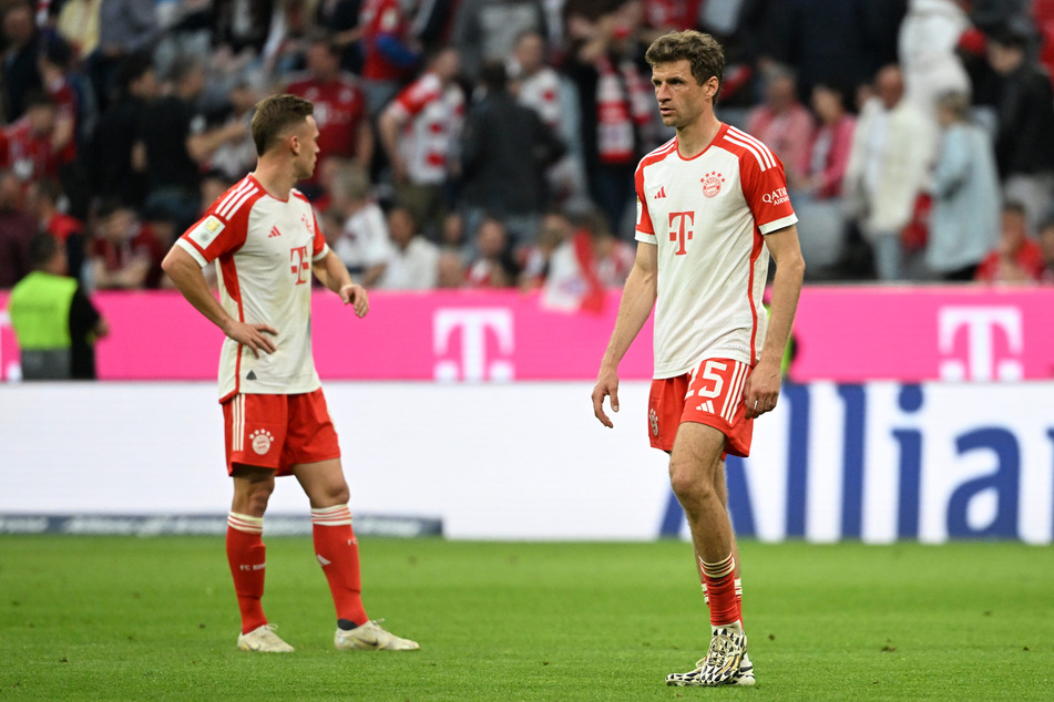 Thomas Müller (33,r.) vom FC Bayern München ist auch durch seinen unorthodoxen Spielstil bekannt geworden.