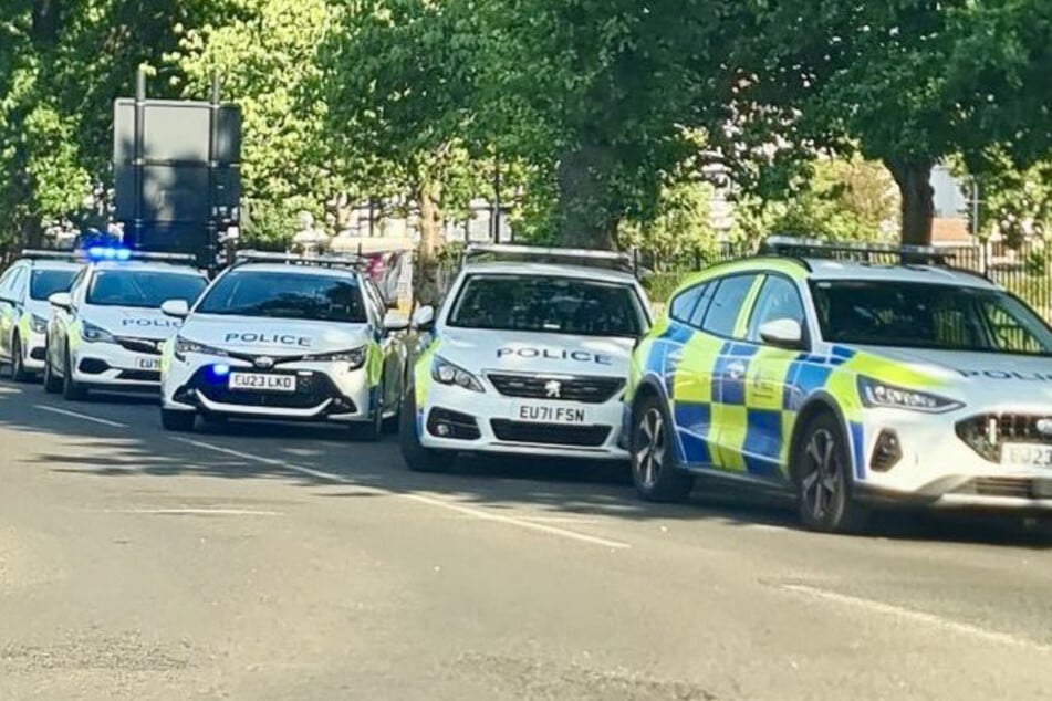 Die Polizei sperrte den Park ab und bat die Menschen, das Gebiet zu meiden.
