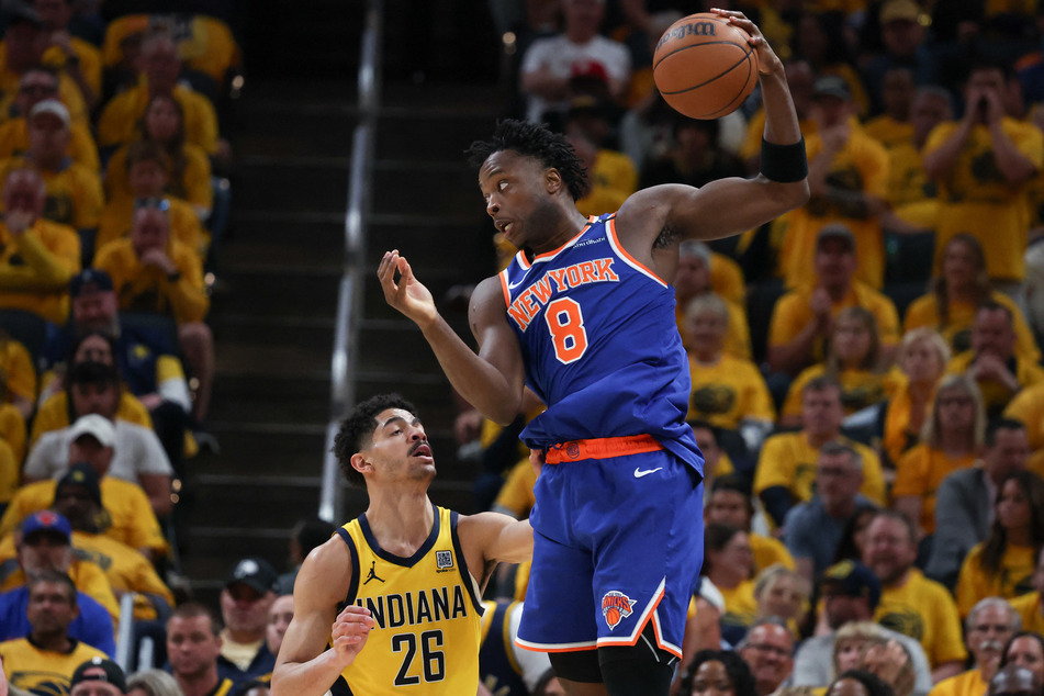 OG Anunoby scored 24 points for the Knicks, who let the game slip from them in the second half.