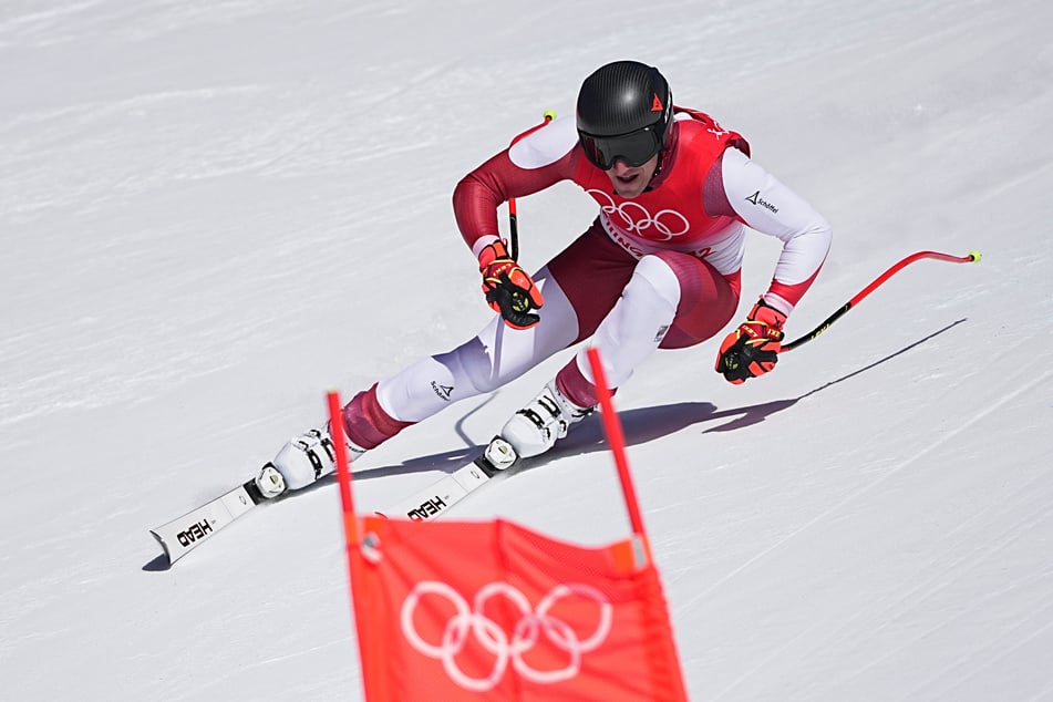 Die Abfahrt ist eine herausfordernde Disziplin des alpinen Skisports, in der die Skirennläufer teils sehr hohe Geschwindigkeiten erreichen.