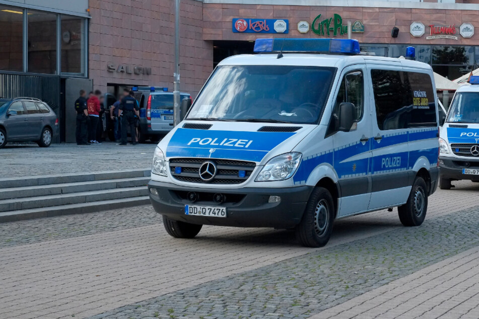 Die Polizei hat am Sonntag einen mutmaßlichen Dealer im Stadthallenpark festgenommen. (Archivbild)