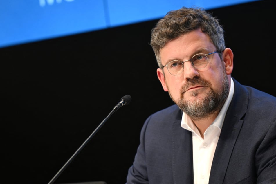 Julian Barlen, Generalsekretär der SPD Mecklenburg-Vorpommern, sieht keinen Kandidaten von der AfD als neuen Landtagspräsidenten.