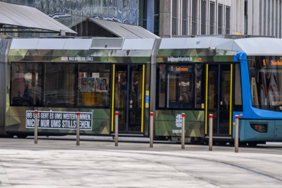 Nach Zwickau jetzt auch Chemnitz: BSW will Bundeswehr-Werbung auf Bahn verbieten