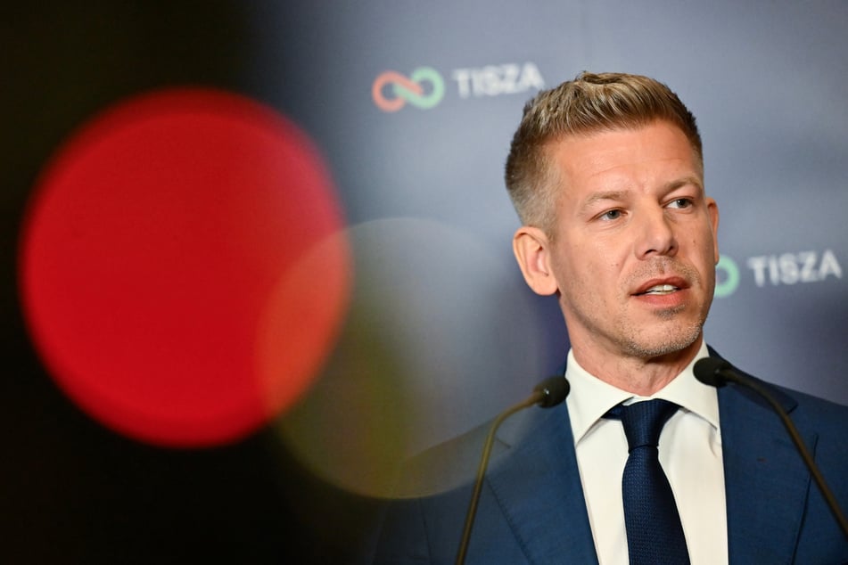 Peter Magyar (45), Vorsitzender der Oppositionspartei Tisza, hat die Wahl wohl für sich entscheiden können.