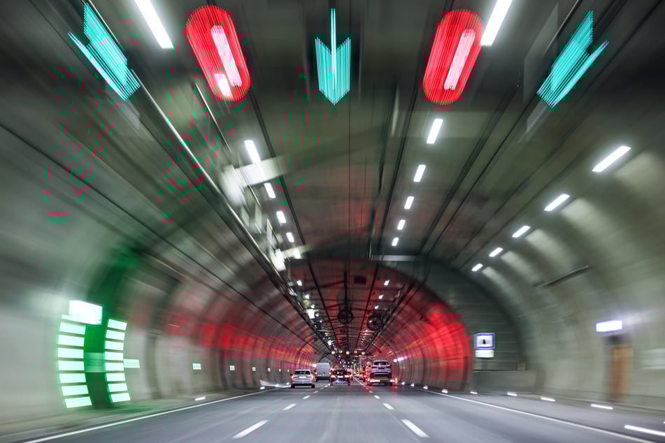 In Thüringen wurden mehrere Autobahntunnel fälschlicherweise als gesperrt angezeigt. (Archivbild)