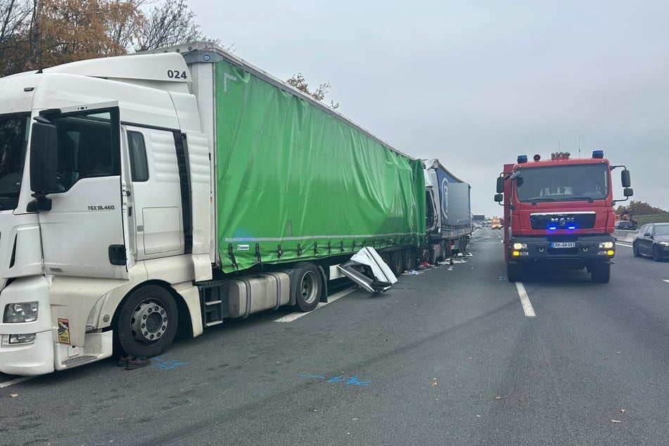 Die Bergungsarbeiten zogen sich über Stunden.
