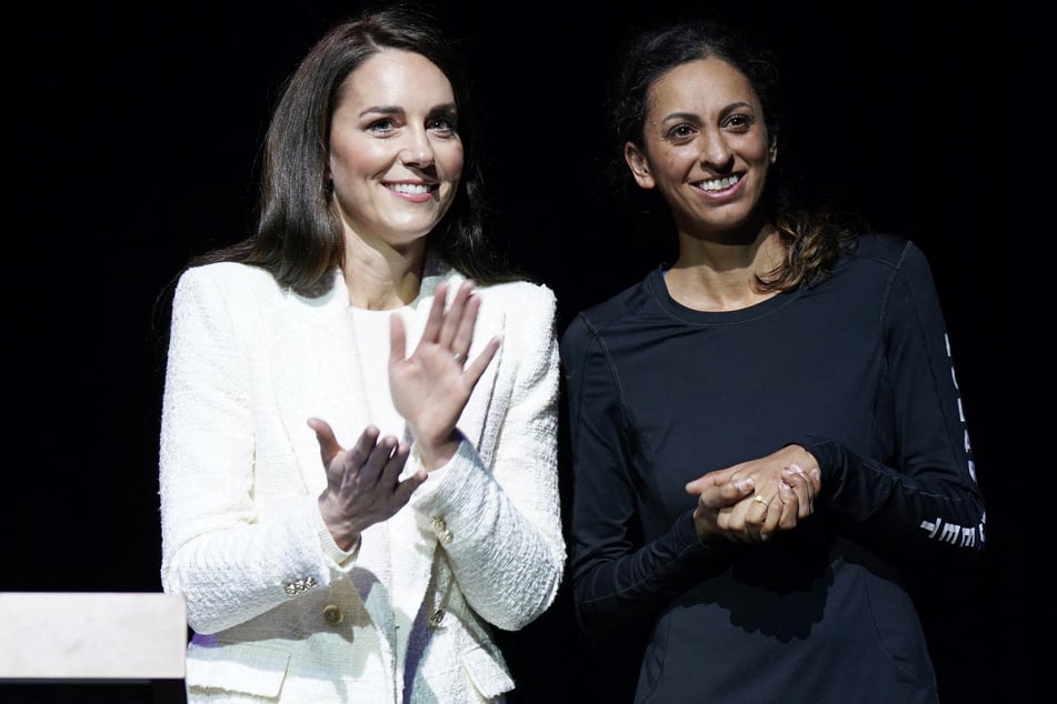 Prinzessin Kate (41, l.) gilt als ihre Förderin. Die beiden Frauen soll ein herzliches Verhältnis verbinden.