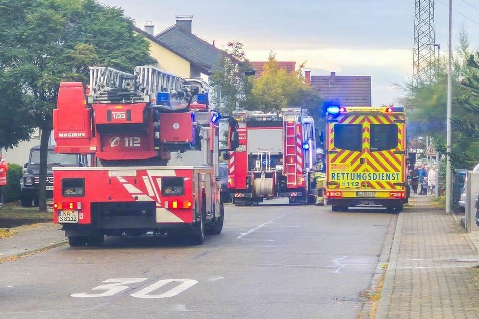 Ein Großaufgebot an Rettungskräften war am Sonntag in Stutensee im Einsatz.