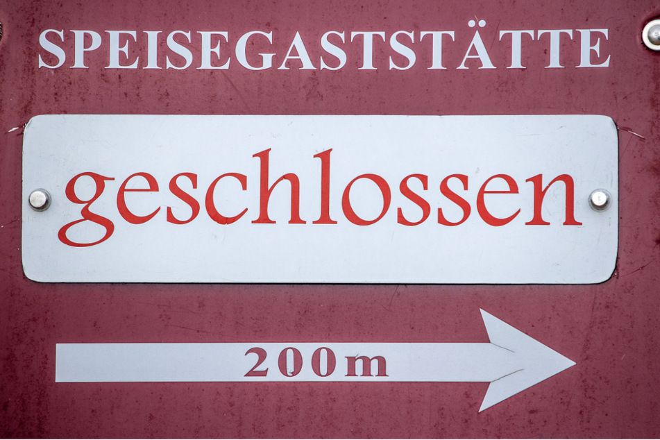 Steuereffekt: 2000 Gastro-Betrieben in NRW droht die Schließung!