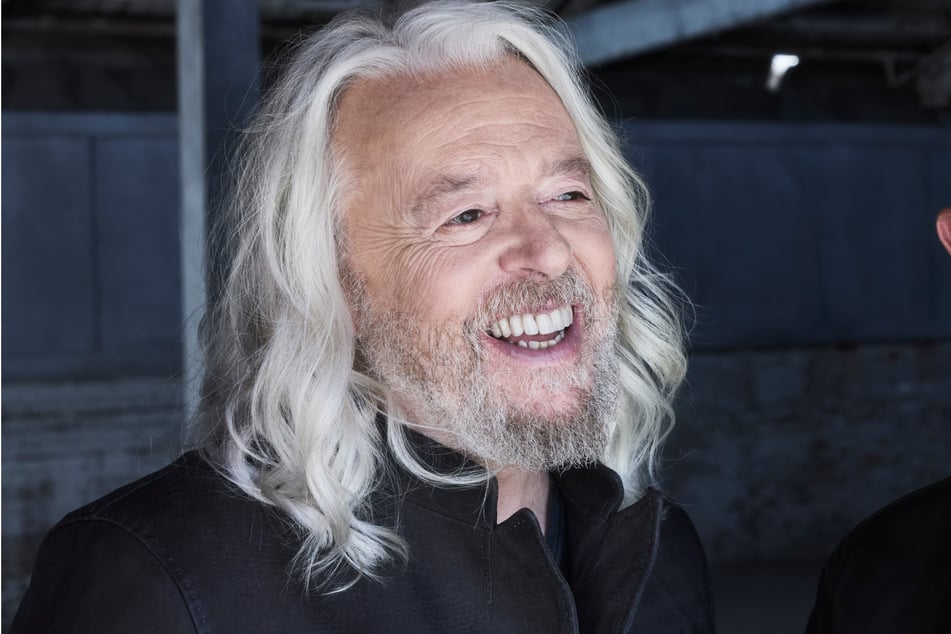 Roland Orzabal (63) darf sich neben seinen zwei Söhnen über weiteren Nachwuchs freuen.