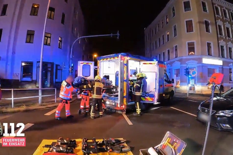 Ein Kamerateam hat die Chemnitzer Einsatzkräfte im Alltag begleitet und ist auch mit ausgerückt.
