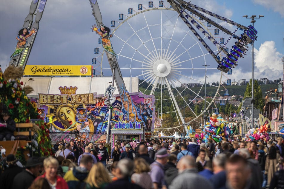 Stuttgart: Halbzeit auf dem Cannstatter Wasen: So viele Besucher wurden gezählt!