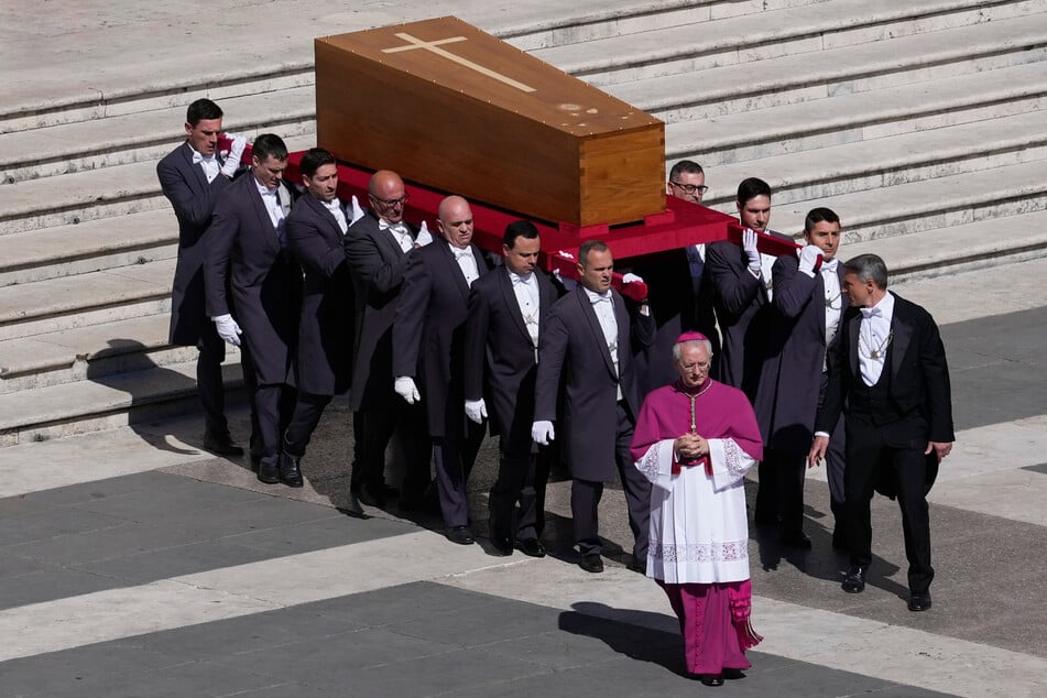 Papst-Beisetzung: Der Heilige Vater hat seine letzte Ruhestätte gefunden