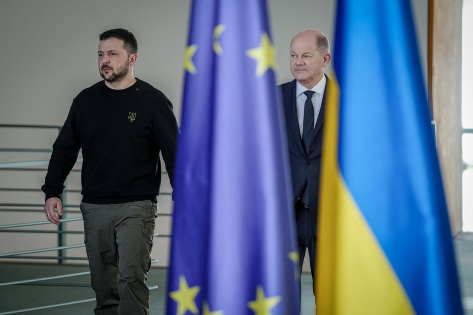 Ukraines Präsident Wolodymyr Selenskyj (46) hat der Bundesregierung für die Unterstützung Deutschlands gedankt.