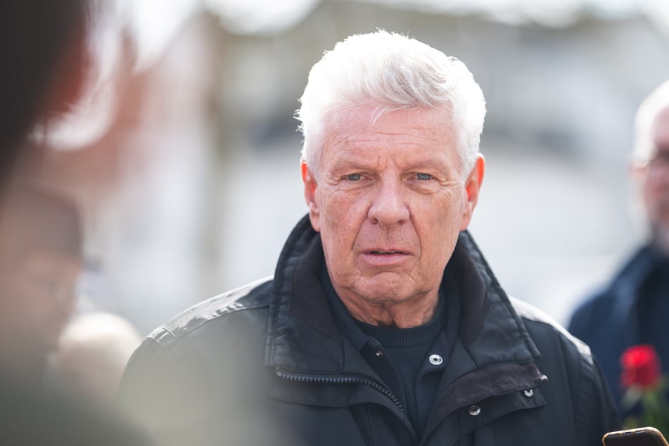 Dieter Reiter (67, SPD) will das Amt persönlich übergeben.