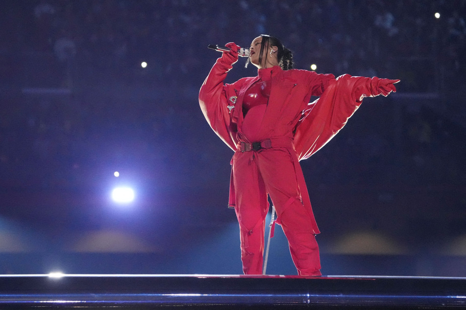 Rihanna's Super Bowl Halftime Show performance helped the telecast spike to 118.7 million viewers.