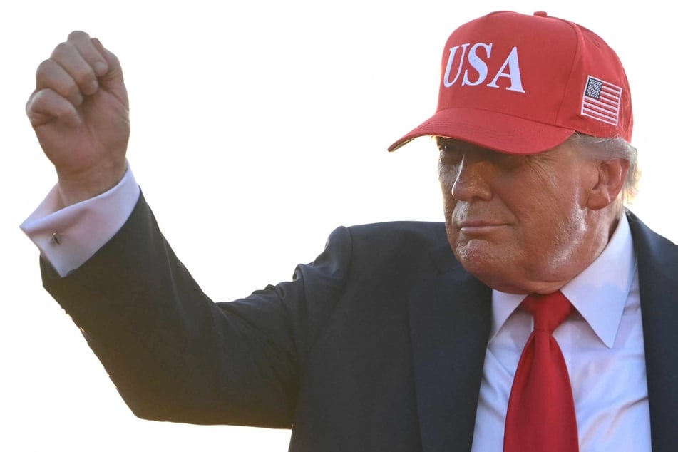 Trump invited pilots who bombed Iran to July 4 signing of "Big, Beautiful Bill"