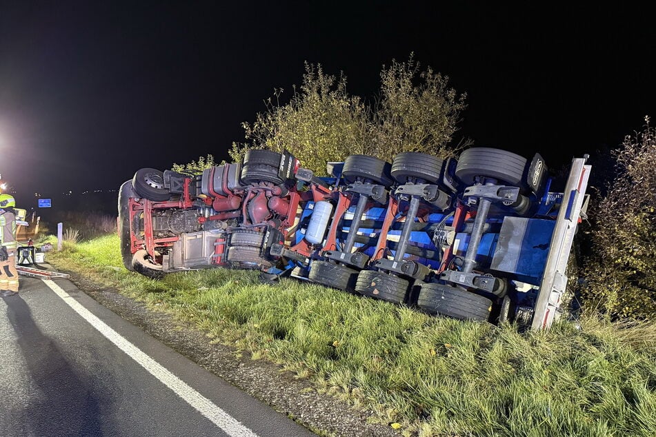 Der Lkw war umgekippt.