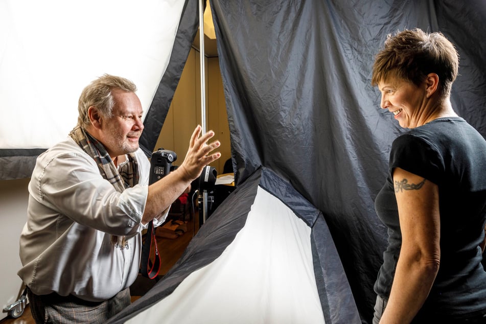 Nicht das erste Mal in Sachsen: Star-Fotograf Guido Karp war 2019 mit seinem "Princess for one Day" im Radebeuler Radisson Blu Hotel zu Gast.