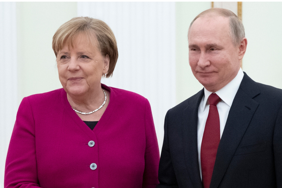 Gipfel-Treffen mit Präsident Putin: Angela Merkel reist nach Moskau