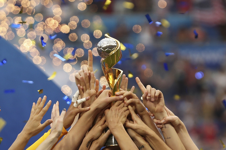Deutschland bewirbt sich als Co-Gastgeber der Frauen-Fußball-WM 2027.