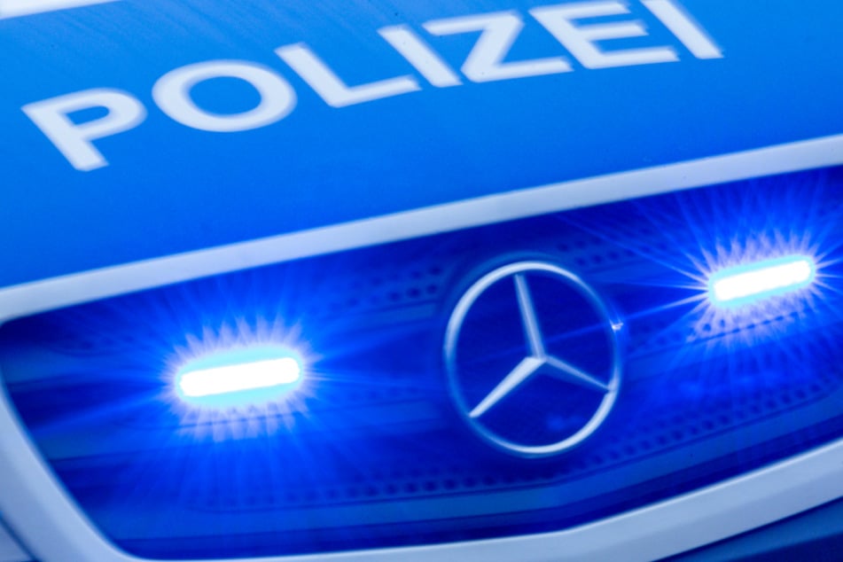 Köln: Verfolgungsjagd in Köln: Mann auf Drogen will vor Polizei flüchten