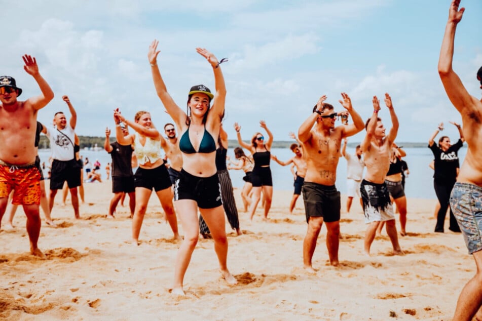 Diese beliebte Beach-Party in Sachsen ist fast ausverkauft