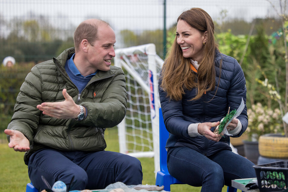 The future King William (38) and his wife, Duchess Kate (39) are accompanied by cameras at every turn, and a YouTube channel is now set to provide more private insights.