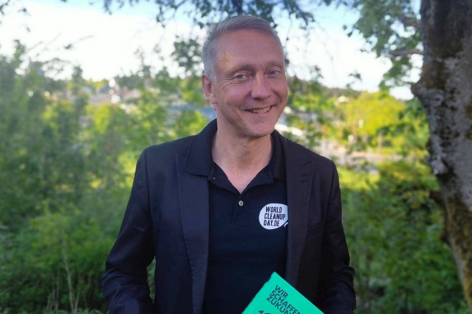 Initatior des "World Cleanup Day" in Deutschland und Co-Autor des Buchs "Wir schaffen Zukunft", Holger Holland wird am 6. August in den Schönhauser Allee Arcarden in Berlin erwartet.
