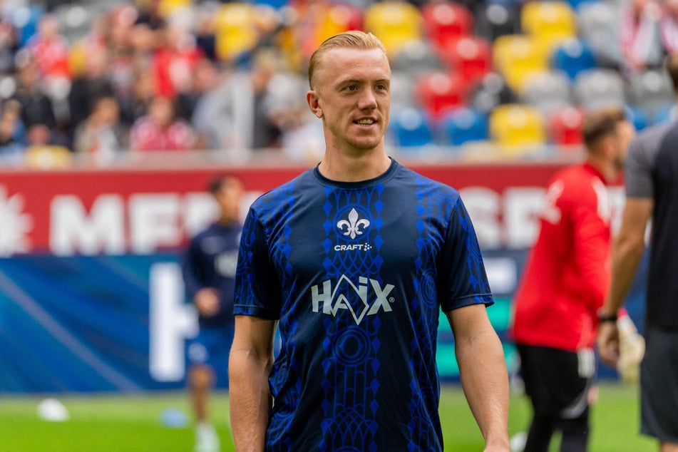 Die Dynamo-Verteidigung ist vor Darmstadt-Stürmer Isac Lidberg (27) gewarnt.