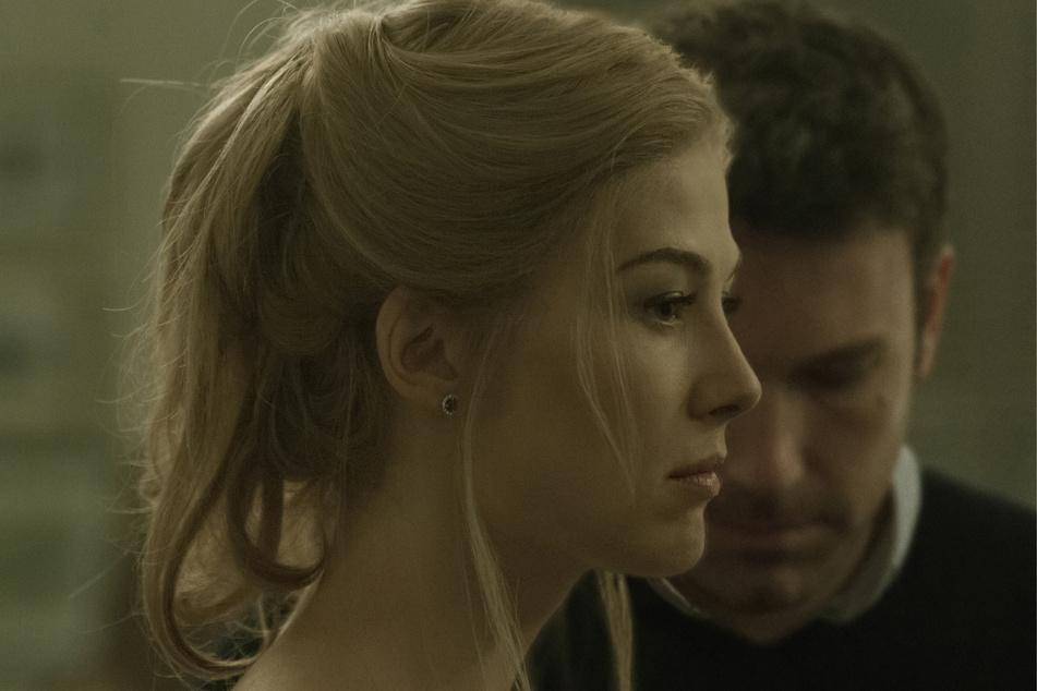 Im Psycho-Thriller Gone Girl (2014) treffen Ben Affleck und Rosamunde Pike aufeinander.