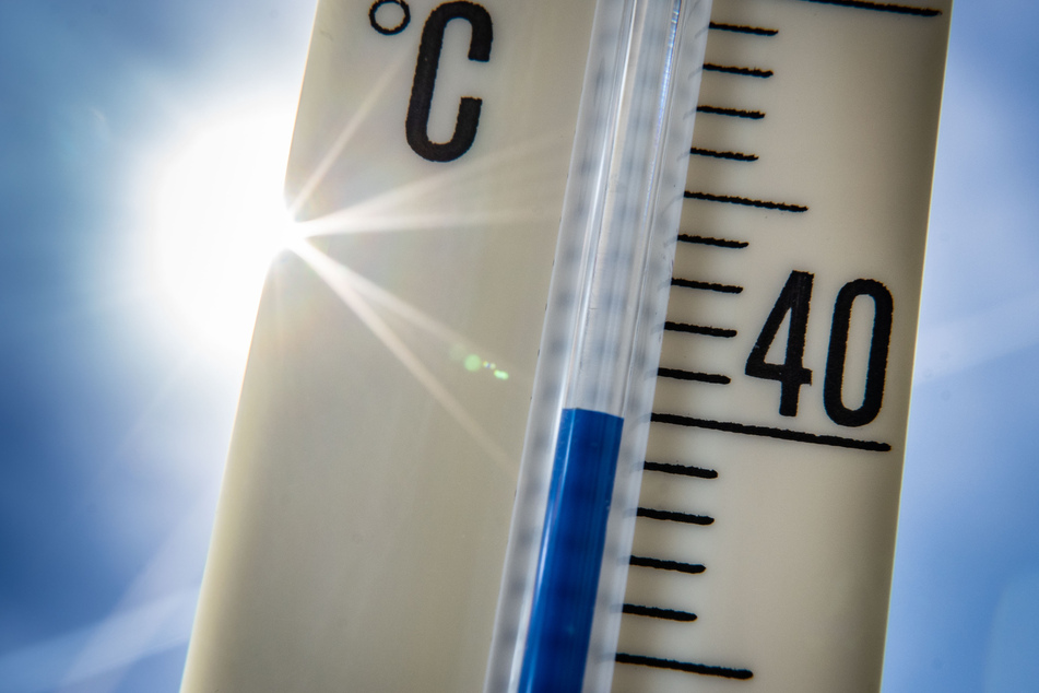 Blauen Himmel und Sonne: Temperaturen von nahezu 40 Grad Celsius sind in Deutschland keine Seltenheit mehr.