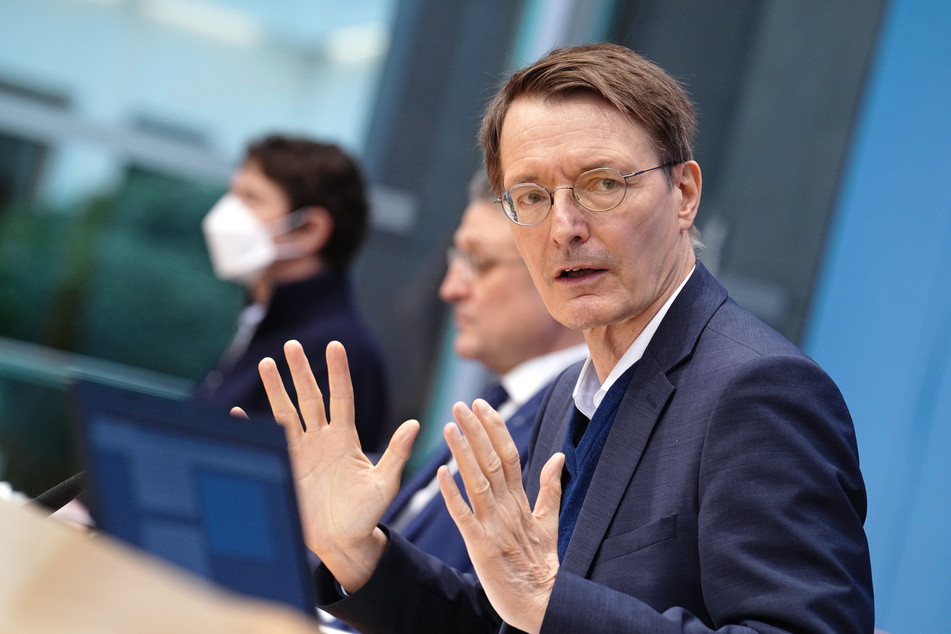 Gesundheitsminister Karl Lauterbach (58).