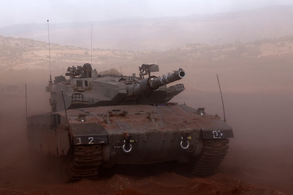 Im Libanon im Einsatz: Ein Merkava Mark 3 Panzer der israelischen Armee.