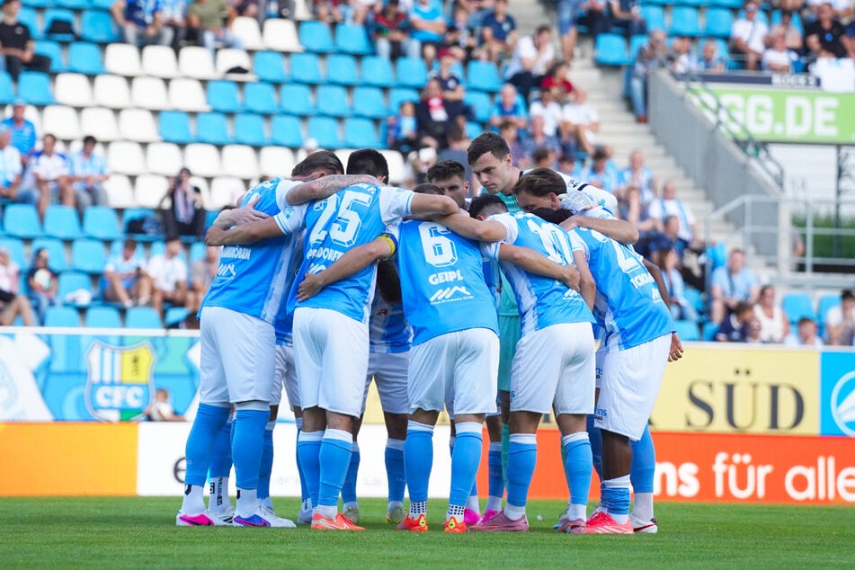 So geht's kostenlos zum Heimspiel gegen den FC Erzgebirge Aue
