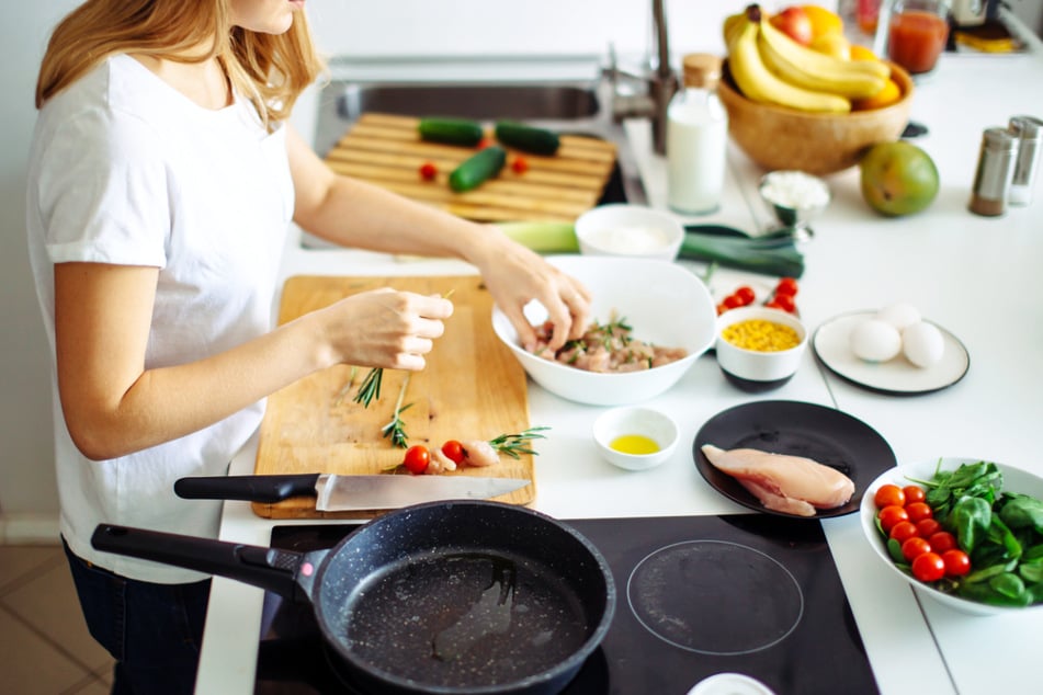 Die große AOK PLUS Kochshow findet am 21. November in der Sparkassen-Arena Zwickau statt.