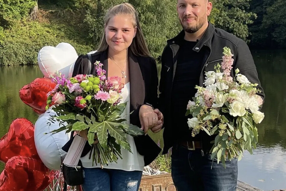 Sylvana Wollny (29) und Florian Köster (33) feierten vor zwei Tagen ihren Jahrestag. Florian krönte den schönen Tag mit einem Heiratsantrag.
