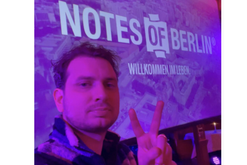 Joab Nist gibt seine nächste Show von "Notes of Berlin" am 21. Februar in Berlin, die bereits seit Wochen ausverkauft ist.