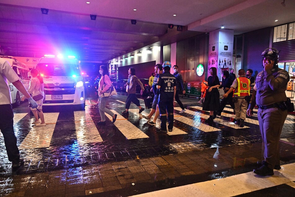 Mann schießt in Luxus-Einkaufszentrum um sich – mindestens 3 Tote!