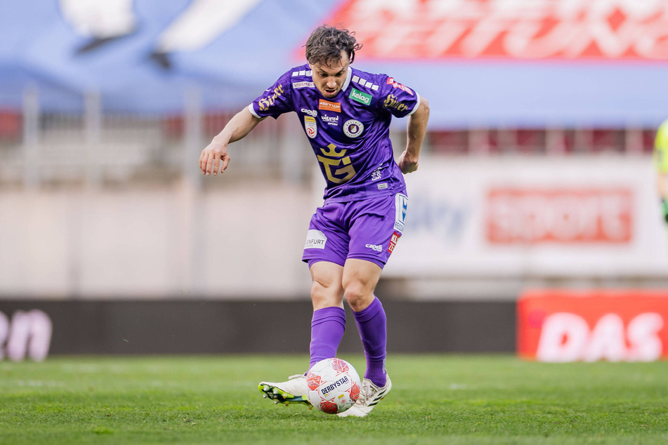 Rechtsverteidiger Simon Straudi (26) spielte 53 Mal in Österreichs Bundesliga für Austria Klagenfurt.