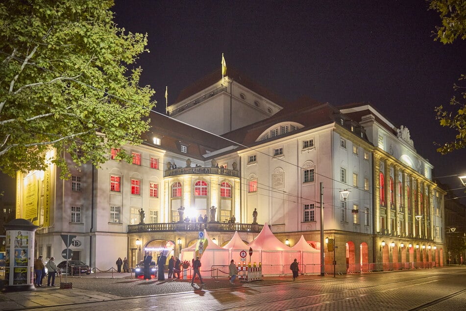 Die Premiere fand am Samstag im Schauspielhaus statt.