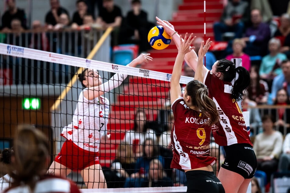 Julie Lengweiler (26, l.) zeigte beim 3:0-Sieg in Potsdam eine ansprechende Leistung.