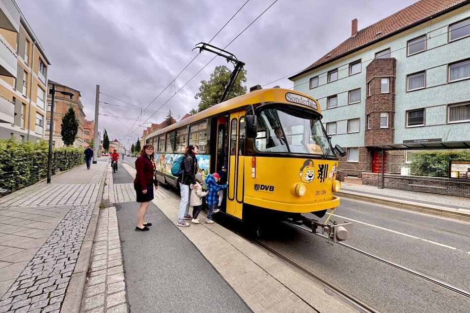 Die Sonderfahrt mit der Kinderstraßenbahn Lottchen war als Trostpflaster für die Kita-Knirpse der Löbtauer Kinderwelt gedacht.