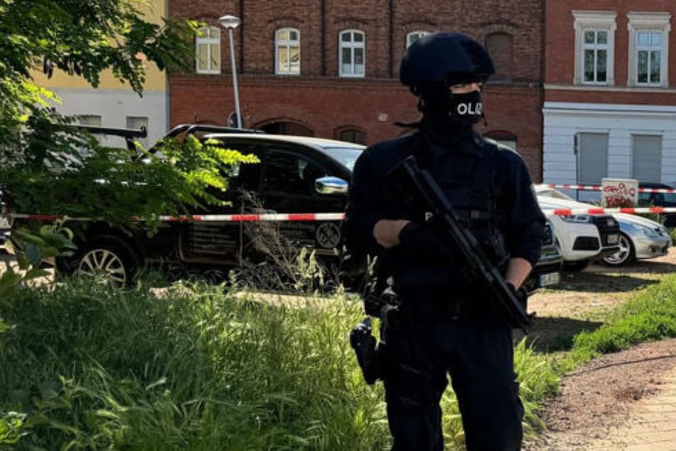 Schüsse auf Frau in Magdeburg: Täter noch auf freiem Fuß