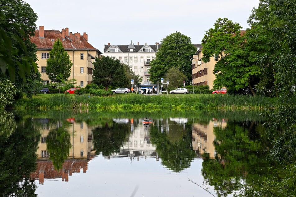 Das Breitkopfbecken befindet sich in Sichtweite vom U-Bahnhof Residenzstraße.