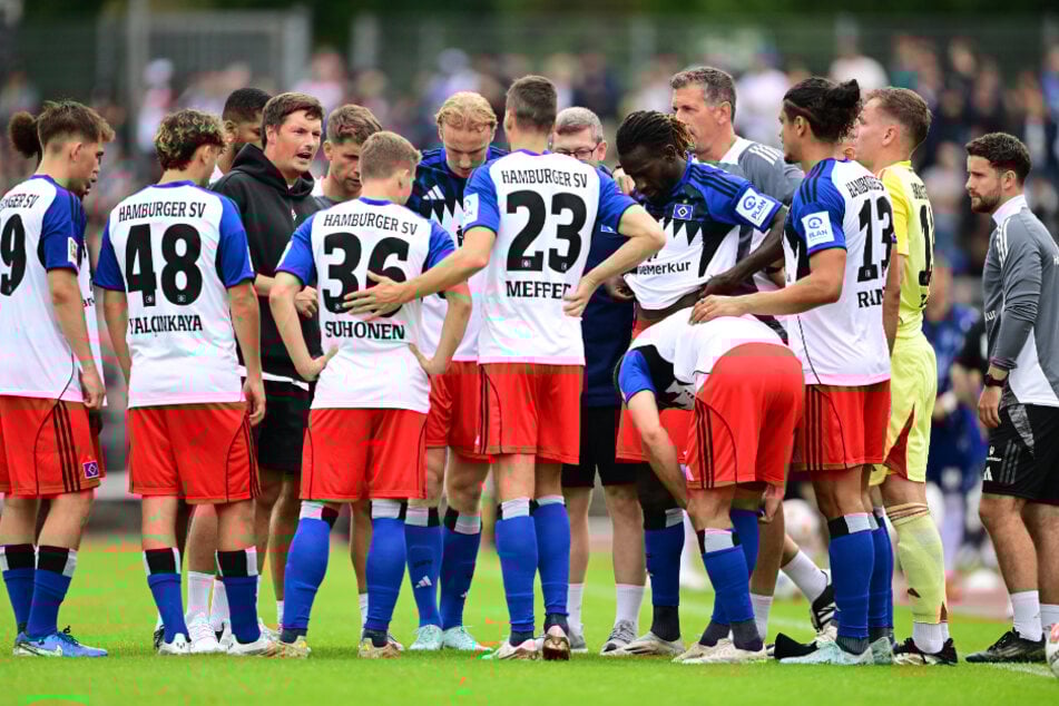 Der HSV war am Sonntag im Marschweg-Stadion in Oldenburg zu Gast.